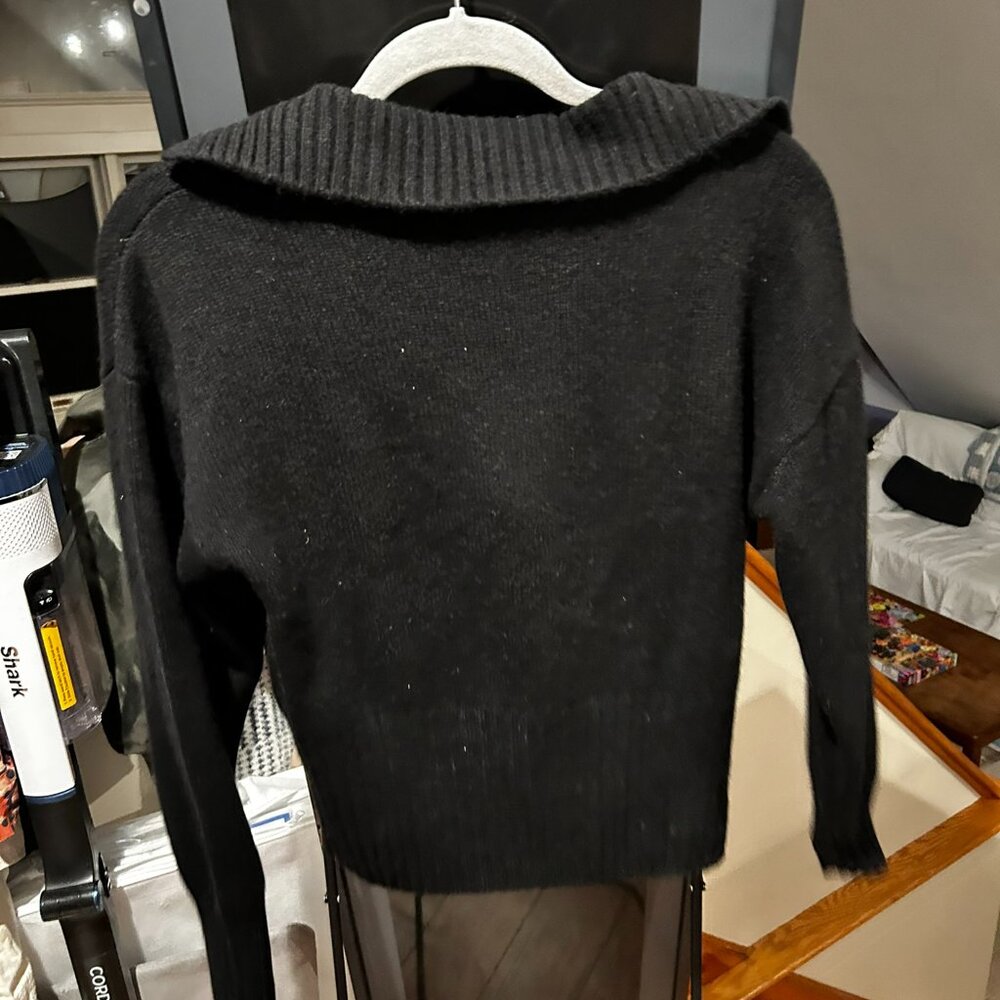 REFORMATION  Beckie cashmere collared sweater in BLACK
